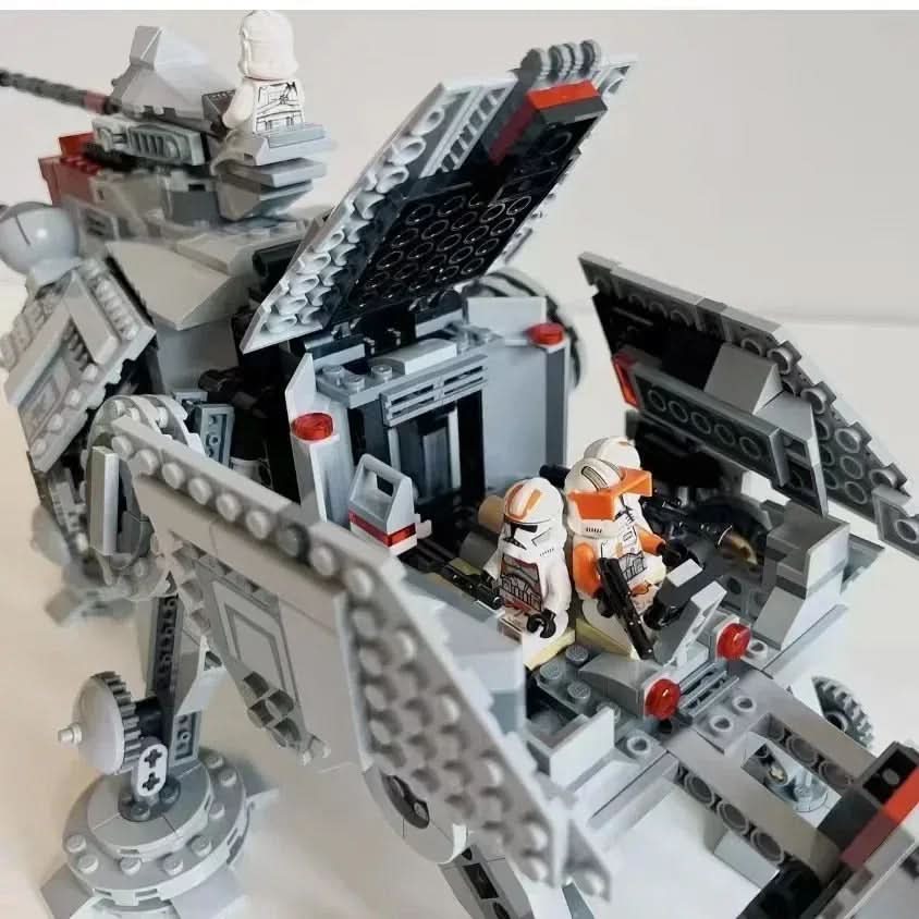 Star Wars AT-TE Byggklossar – Hot Toys Modellbyggsats - Varuhuset24